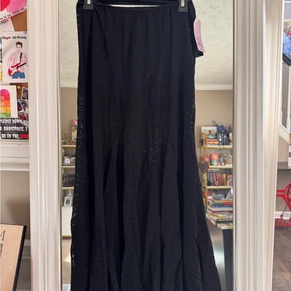 Wild Fable Black Lace Skirt - Picture 3 of 6